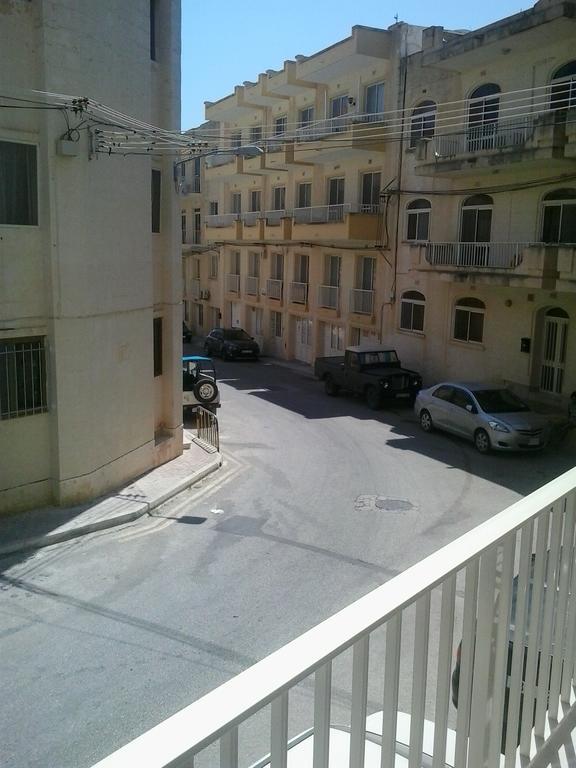 Marsalforn Studio Apartment Bagian luar foto